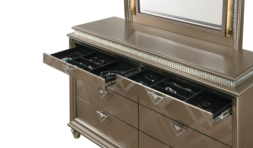 model image Cristal Glam 8-Drawer Dresser and LED Mirror Set