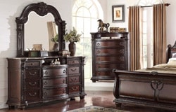 Dresser - Bedroom furniture in Pensacola, Fl Dresser - Bedroom furniture in Pensacola, Fl